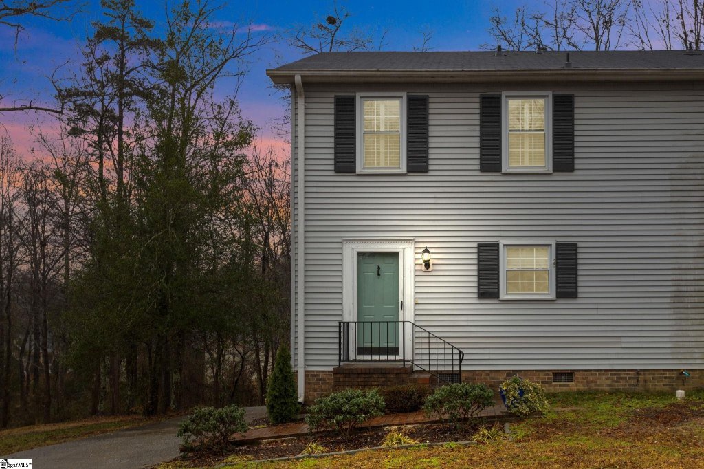 114 Village Court