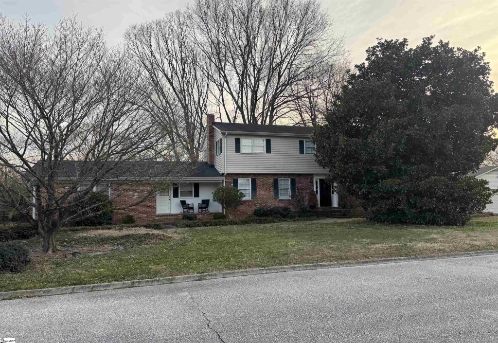 10 Gary Avenue