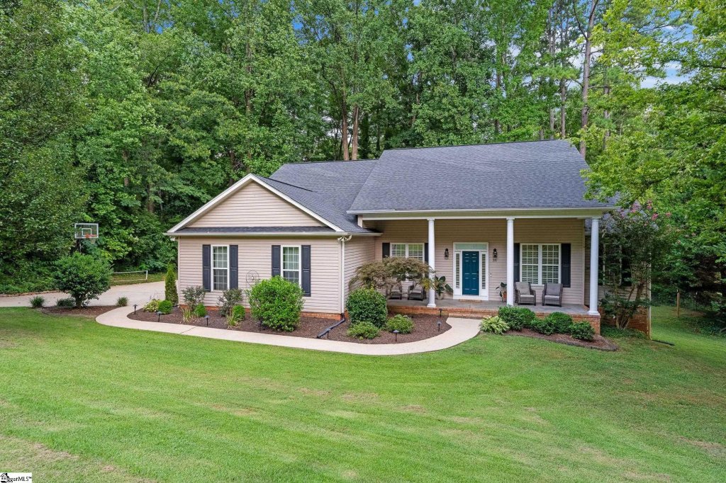 35 Crestline Road