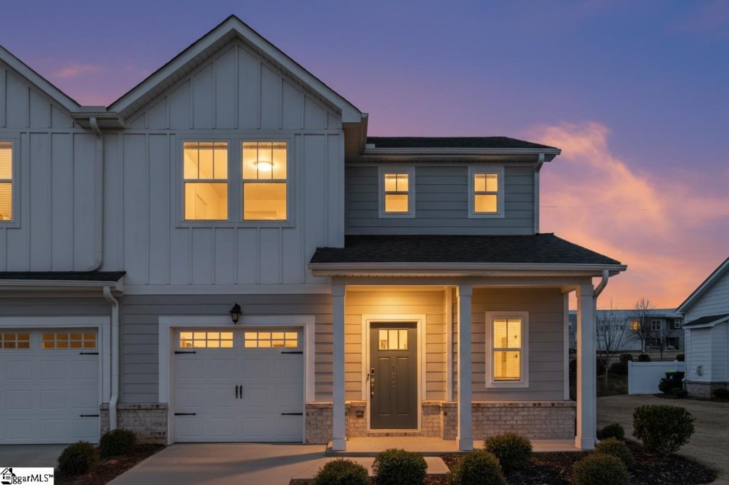 The Village At Chapel Green, Greenville community