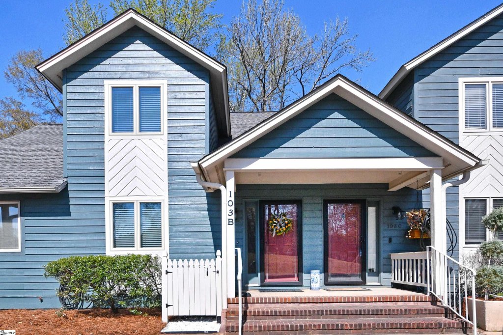 103B Fairway Oaks Lane