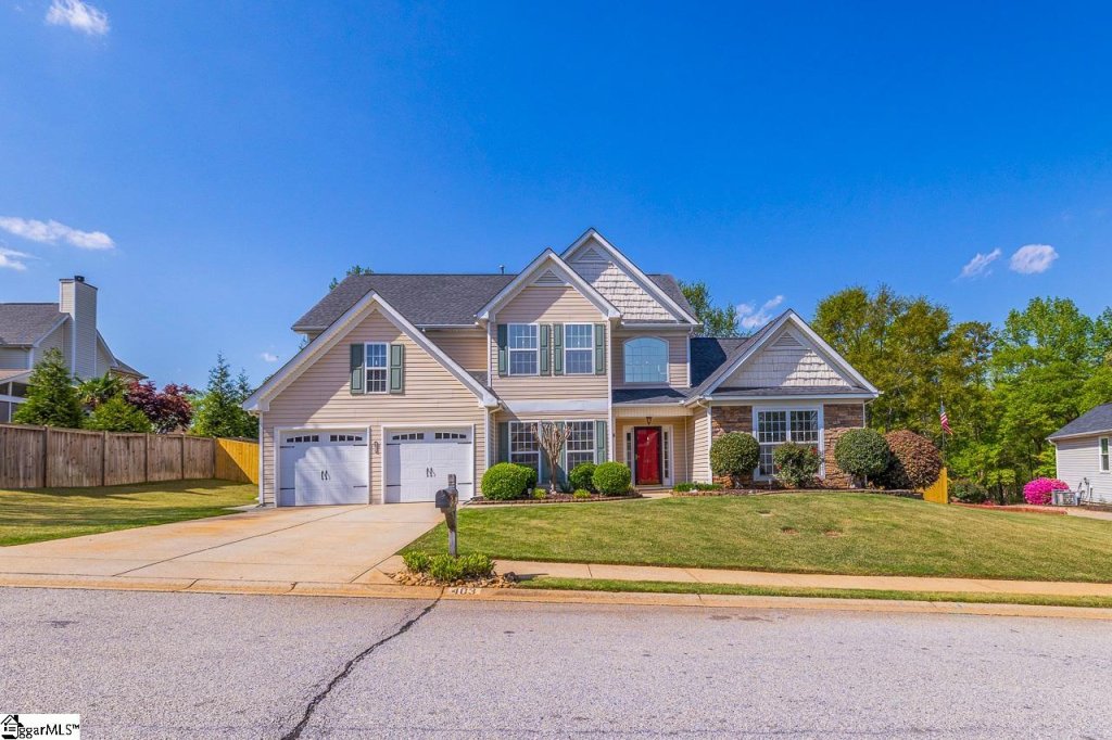 403 Summergreen Way