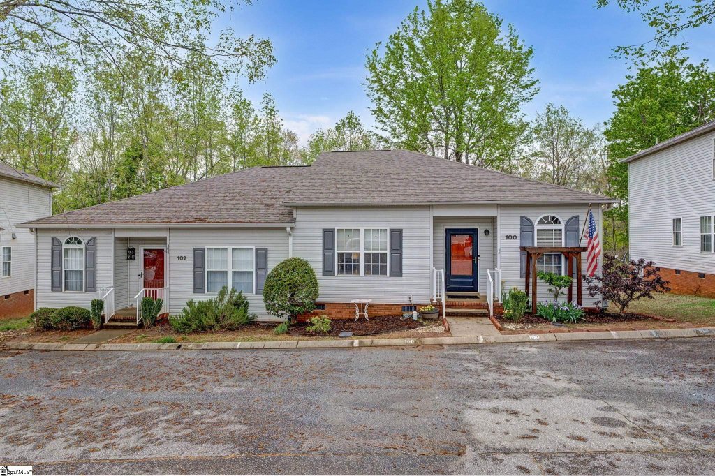 100 Huntress Drive