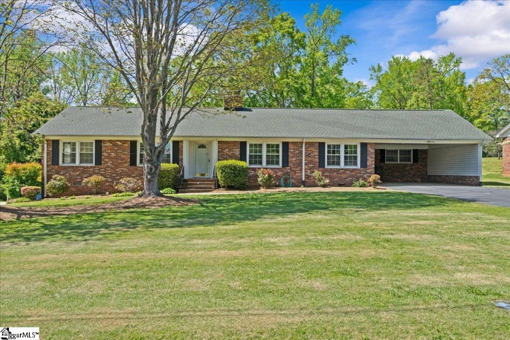 6 Barbara Avenue