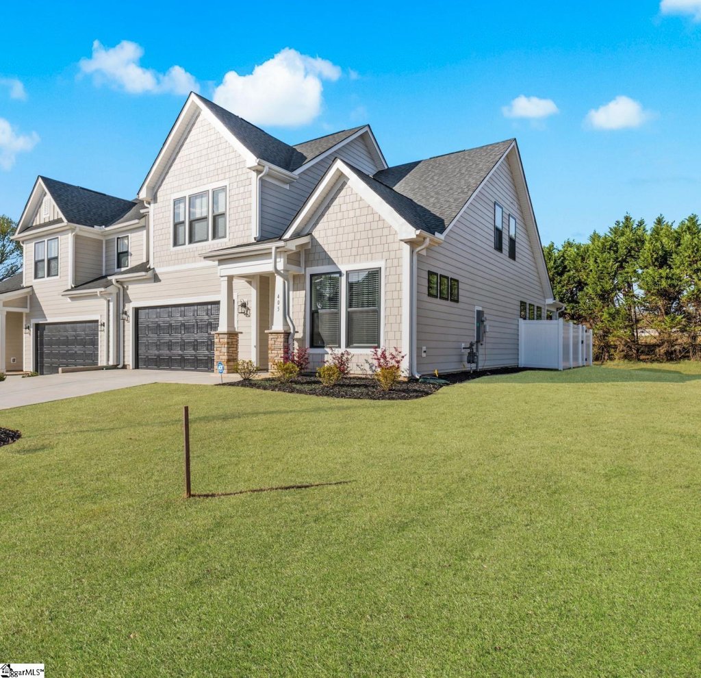 405 Water Garden Place