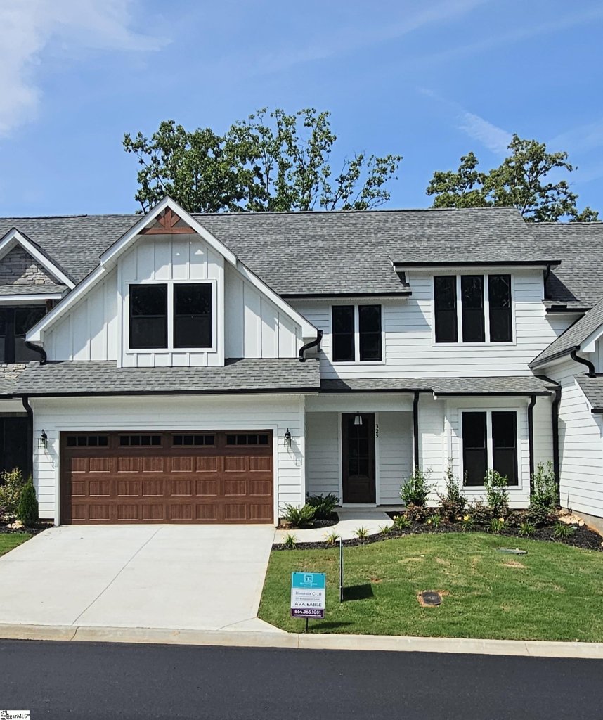 325 Breakwater Lane