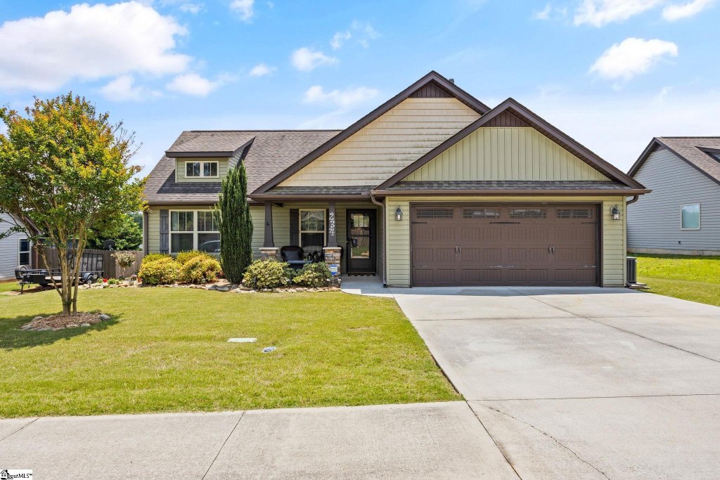 234 E Pyrenees Drive