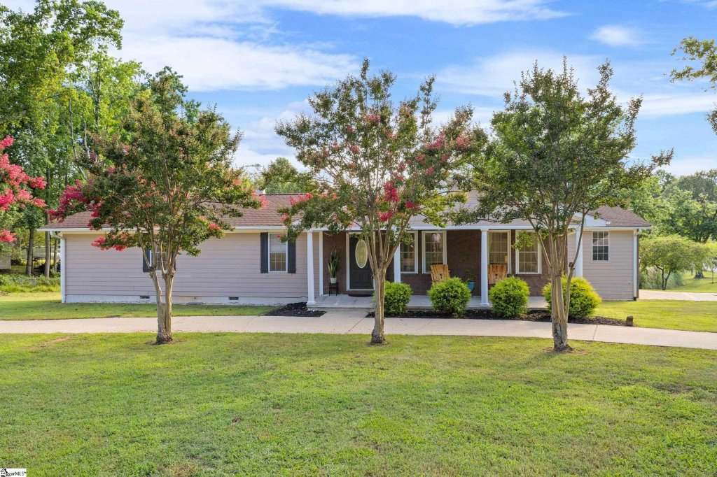 102 Steeplechase Court