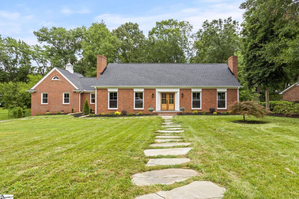 8 Hearthstone Lane