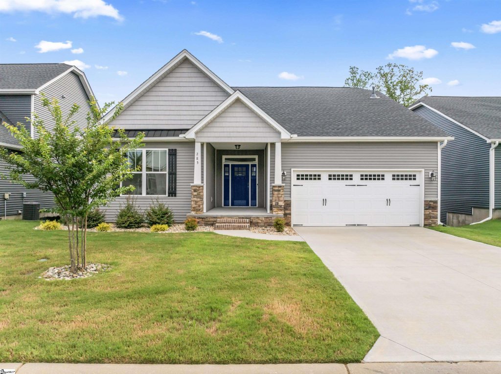 285 Foxbank Circle