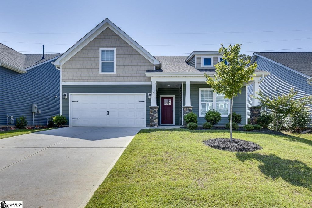 437 Patterdale Trail