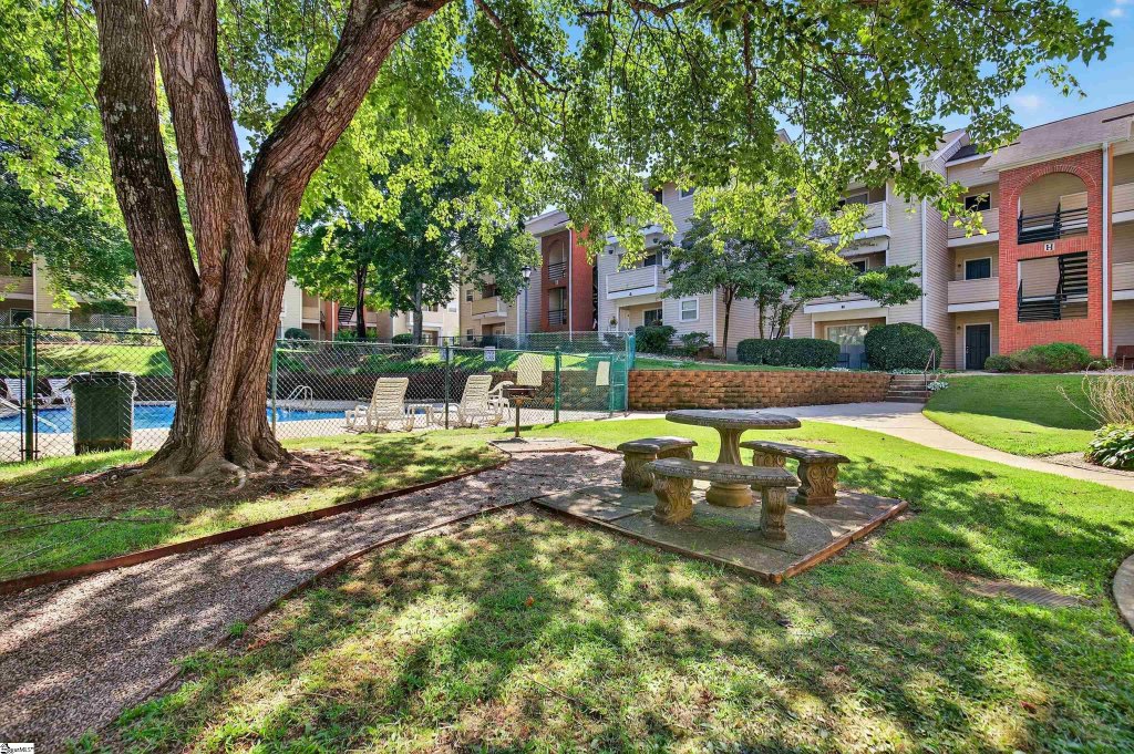 2601 Duncan Chapel Road #G301