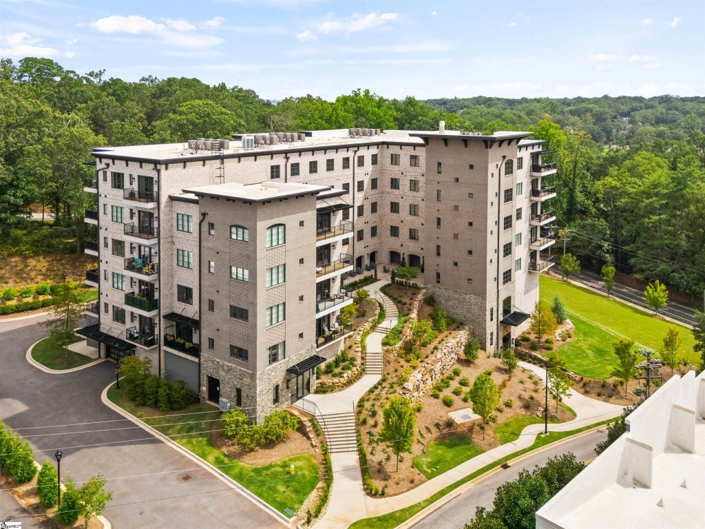 95 Dr David C Francis Street #405