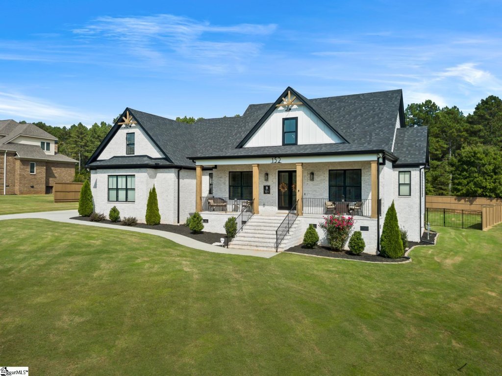 152 Jericho Circle