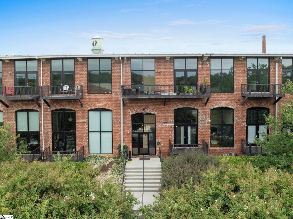 300 South Street #224