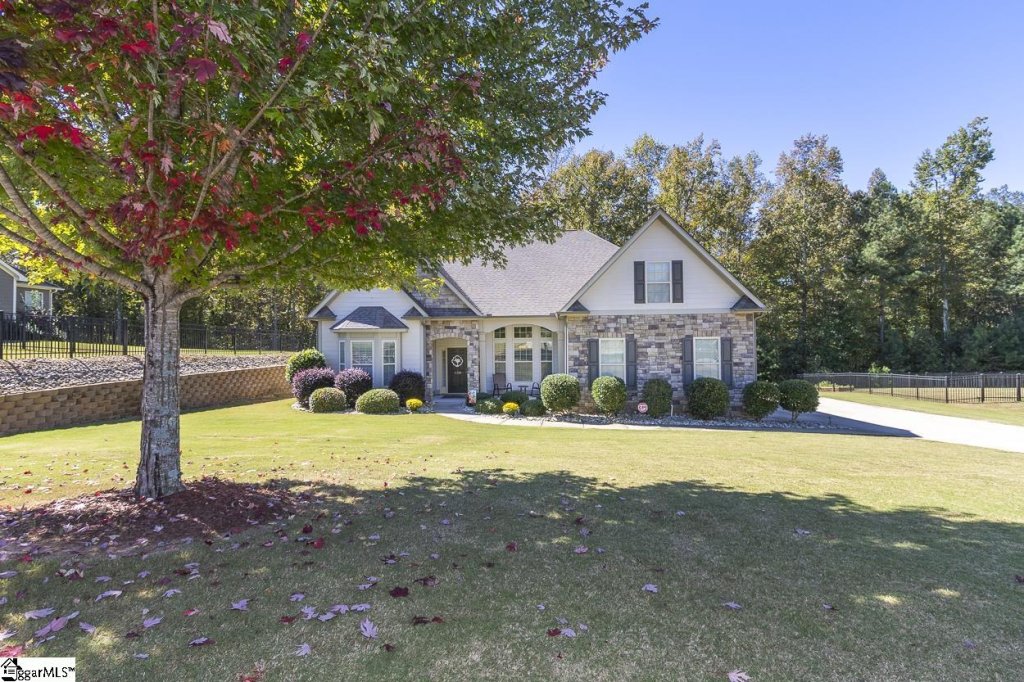 158 Waltzing Vine Lane