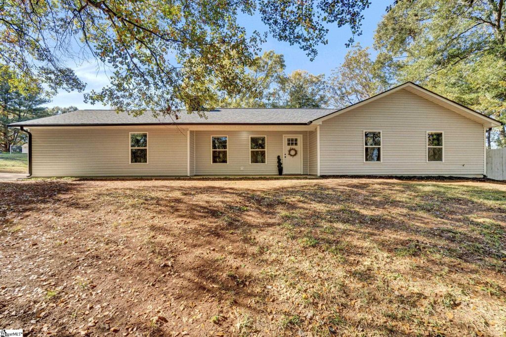 16 Willow Pines Court