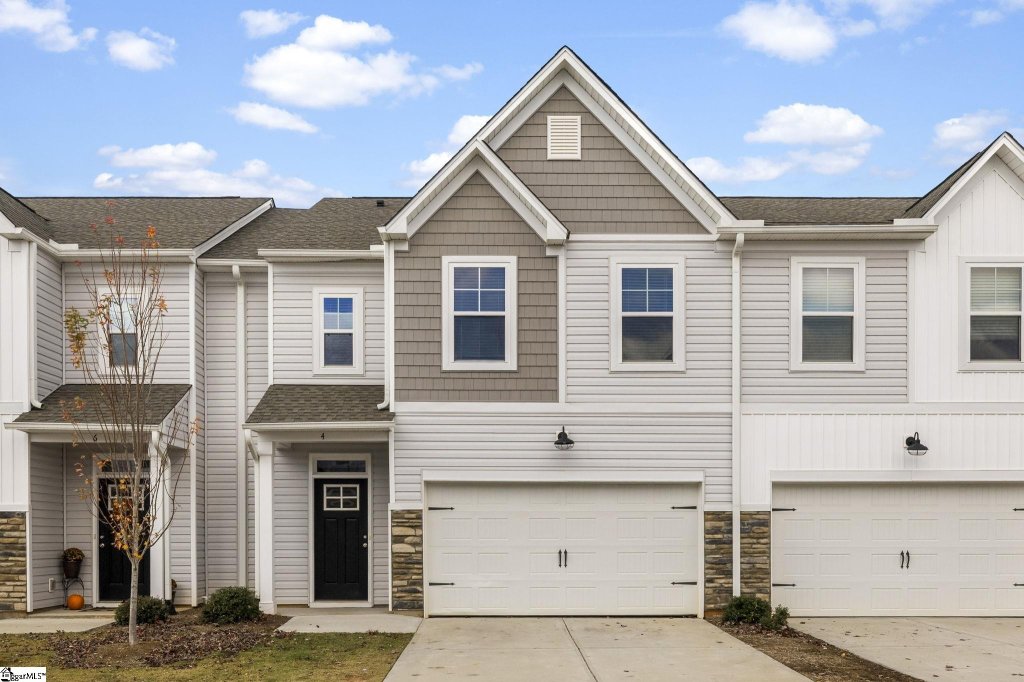 4 Sabine Leaf Court
