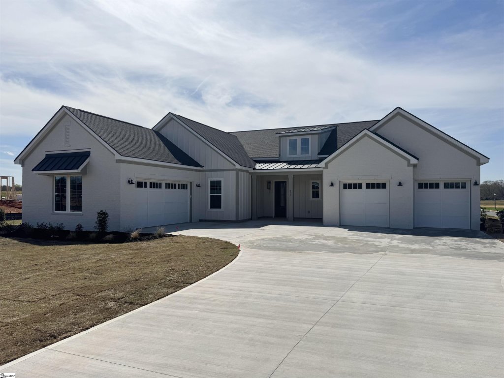 102 Birch Horizon Avenue