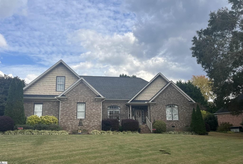 305 Wexford Way