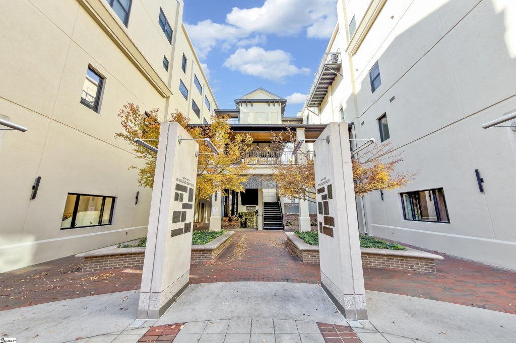 233 N Main Street #405
