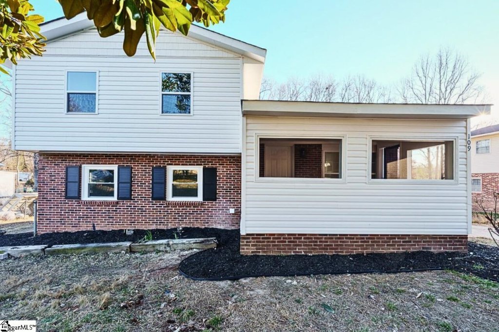 109 Wintergreen Terrace