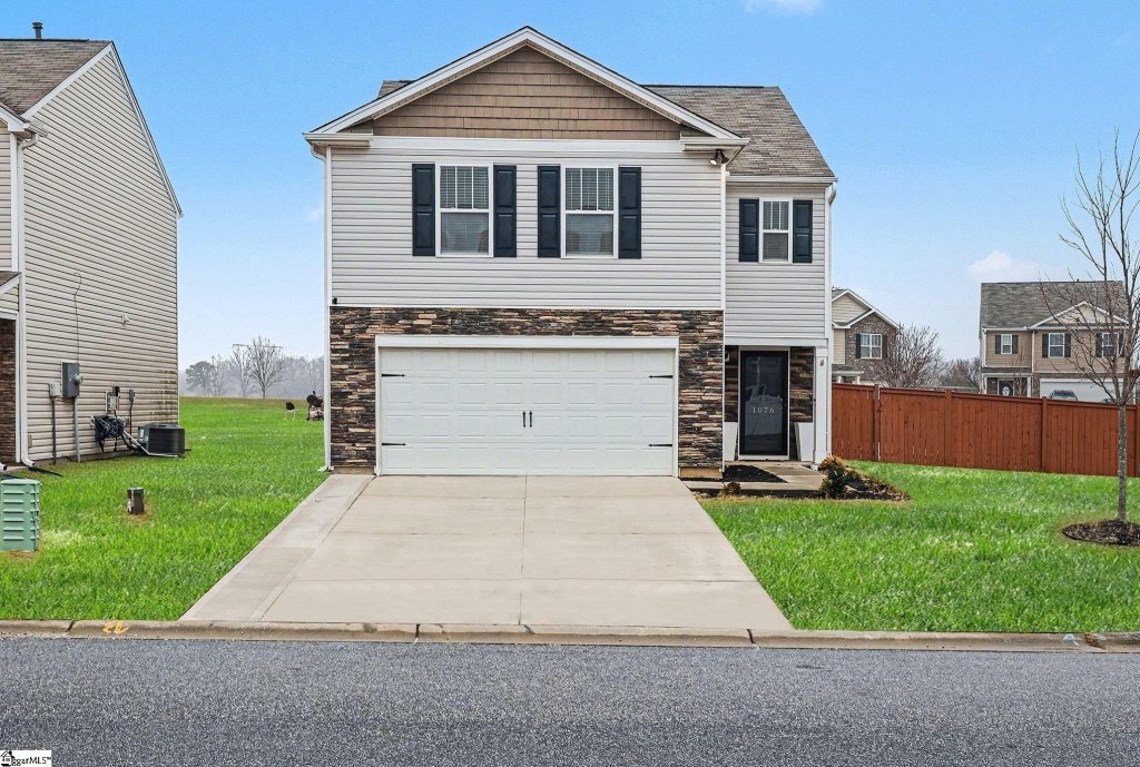 1076 Bridlebrook Trail