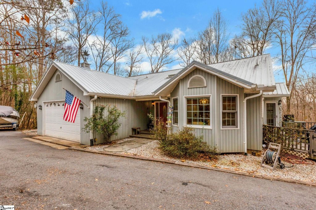 610 Pointe Wildwood Drive