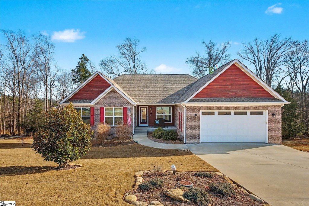 216 Selden Way
