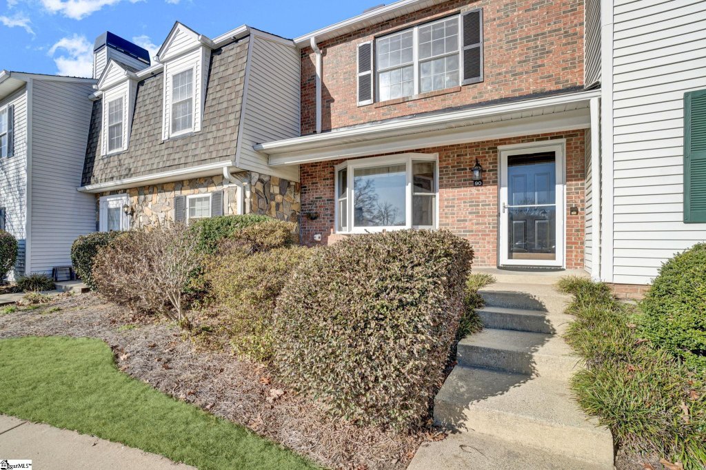 97 Jamestowne Way #90