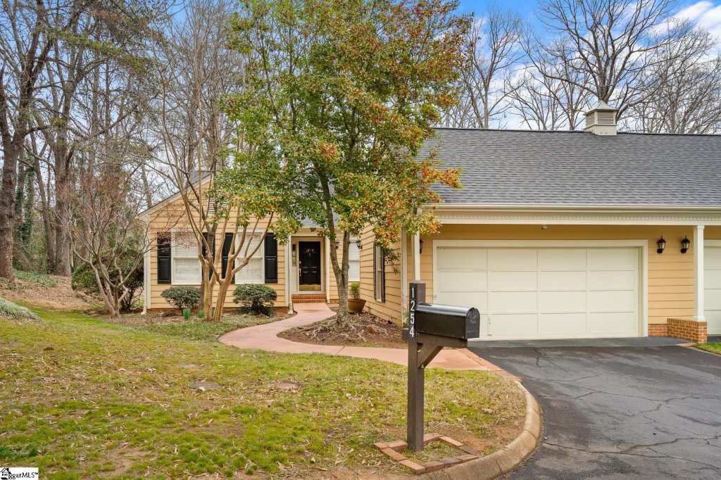 1254 Shadow Way