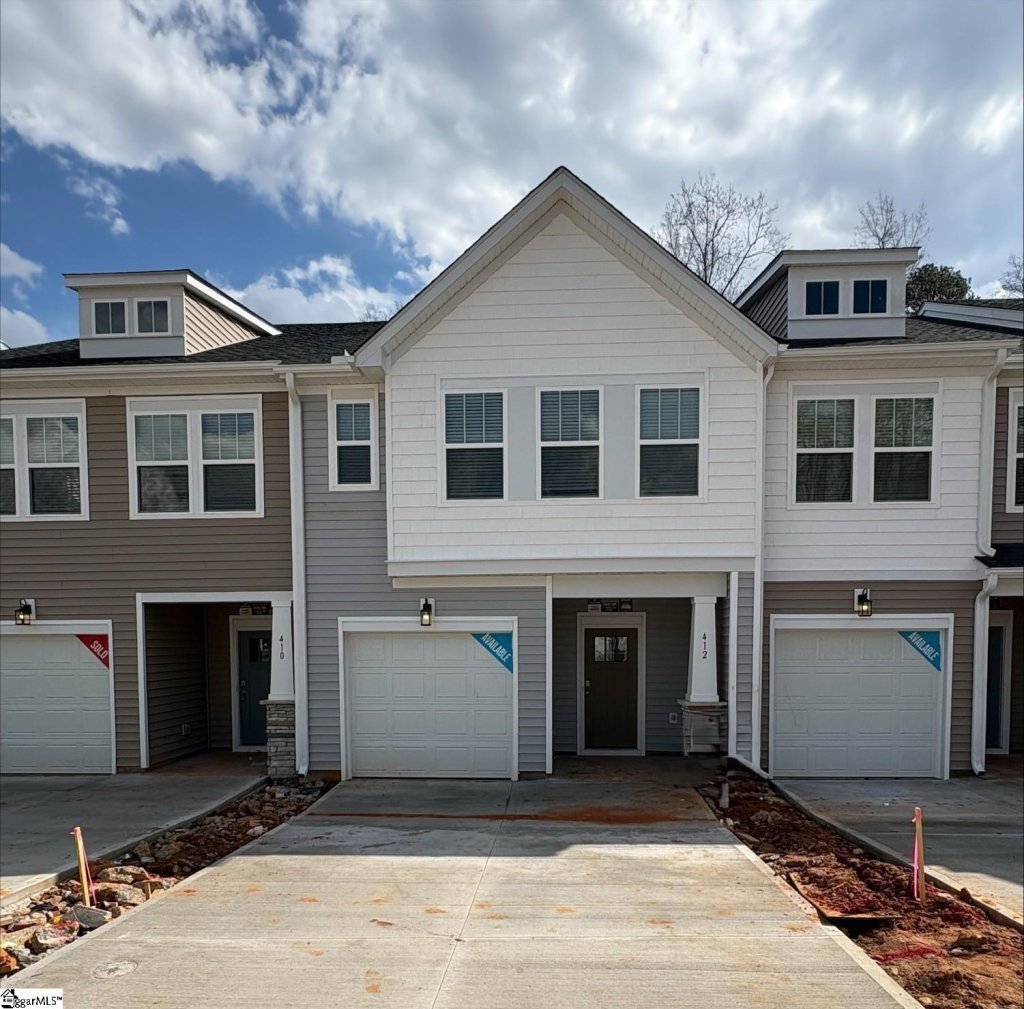 412 W Parima Court