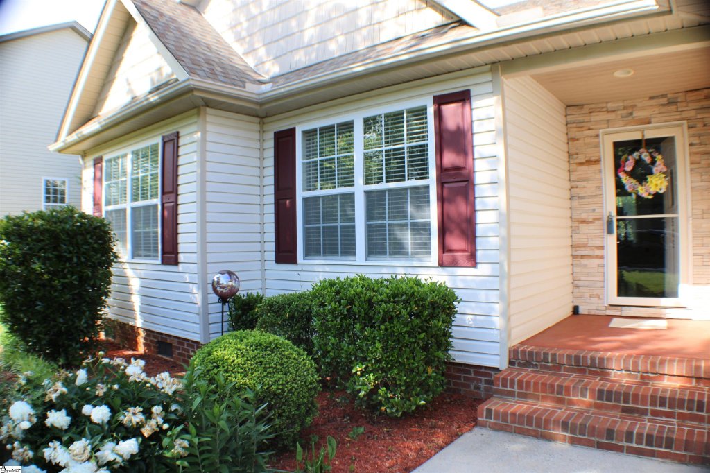 500 Summitbluff Drive