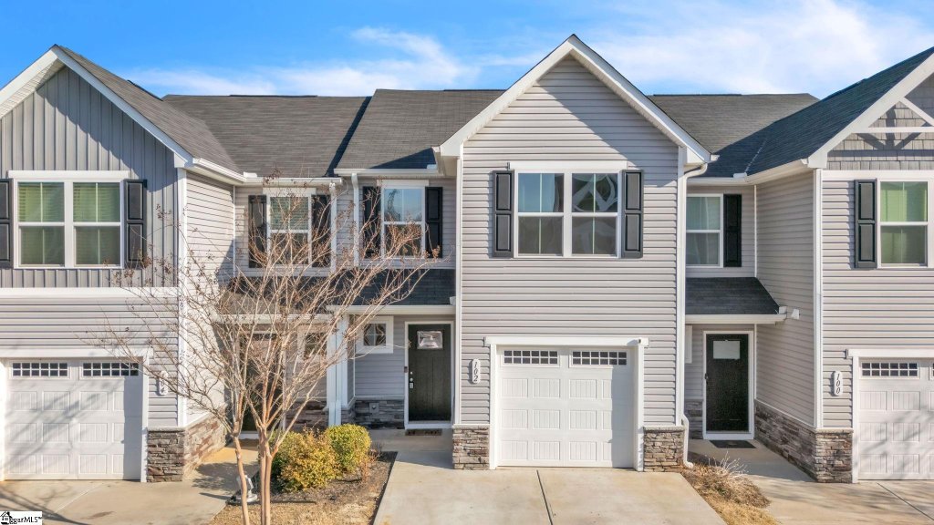 102 Englefield Drive