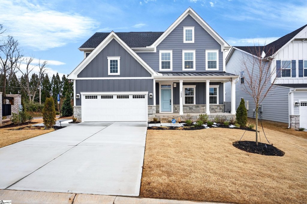 Claiborne, Landrum community