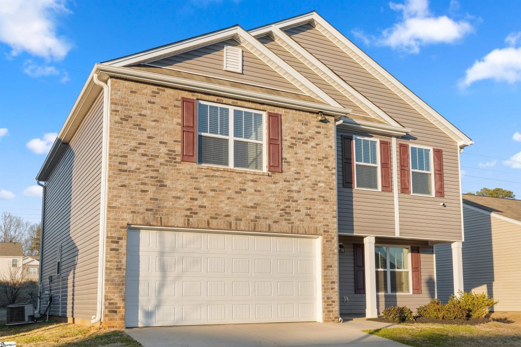 Cambridge Walk, Piedmont community