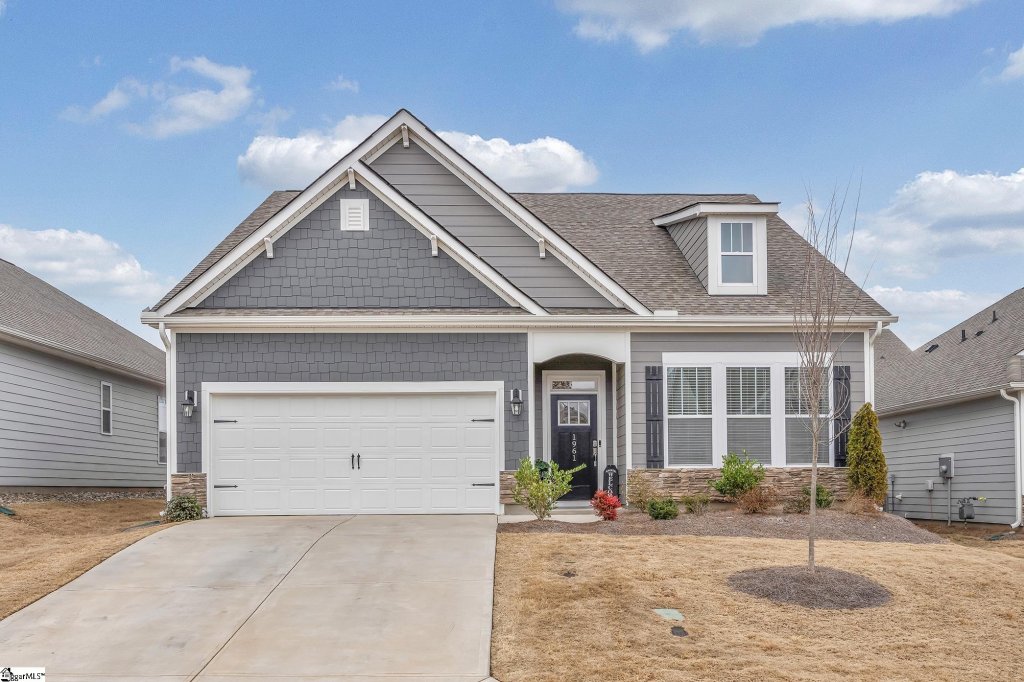 1961 Crumhorn Avenue