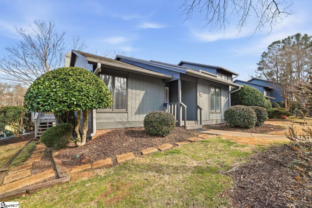 18 Graystone Way