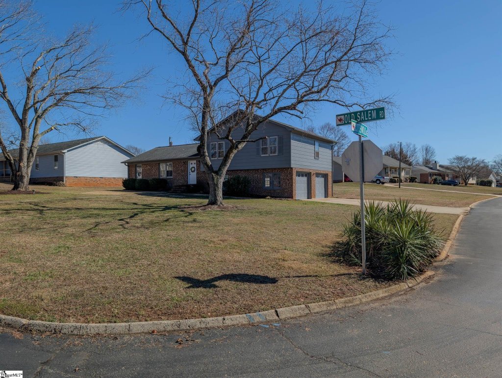 207 Old Salem Road