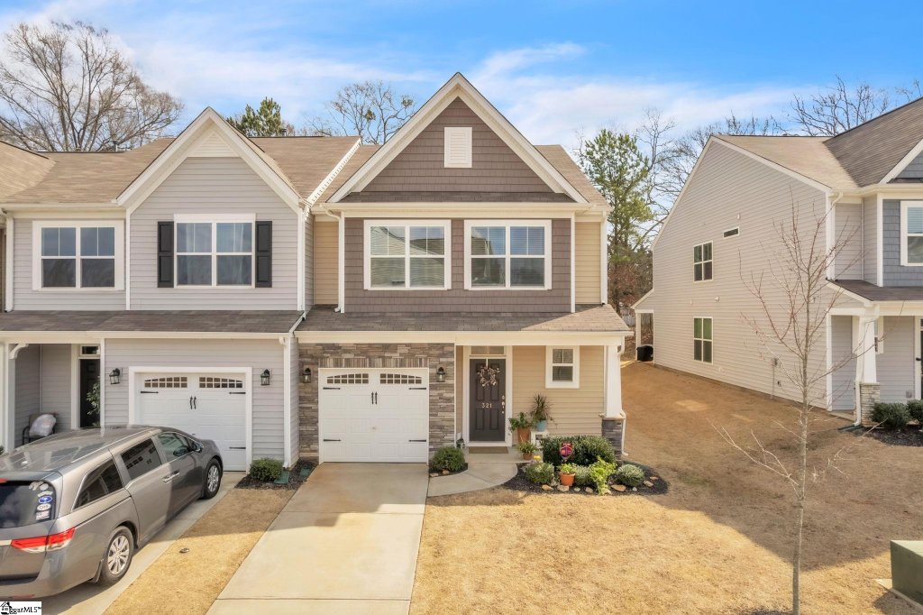 Attenborough, Piedmont community