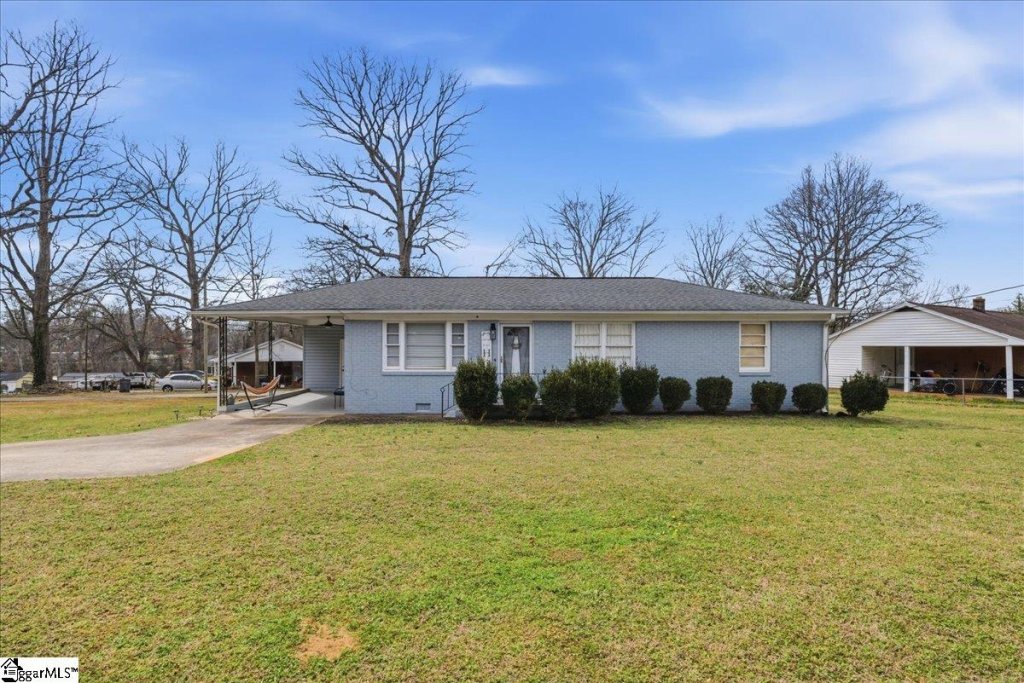 Kentland Park, Greenville community