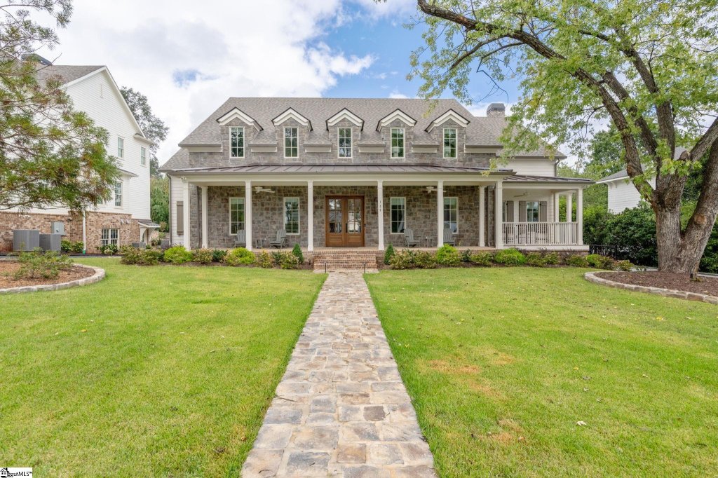 129 Mount Vista Avenue