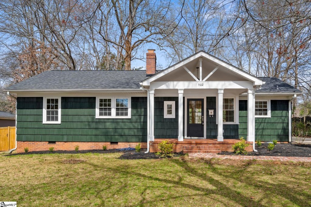 Dellwood, Greenville community