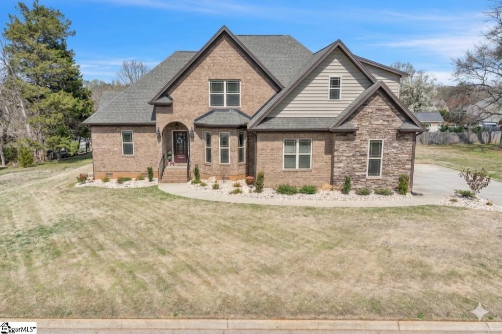 207 Poplar Ridge Road