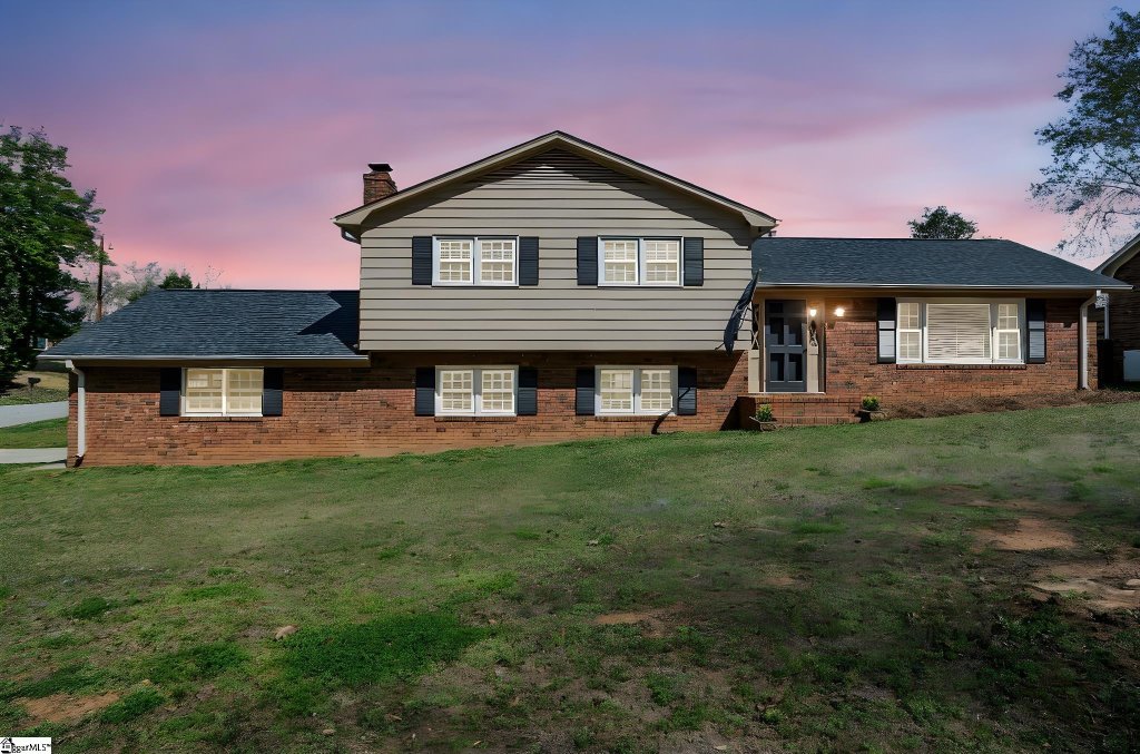 Heritage Hills, Greenville community