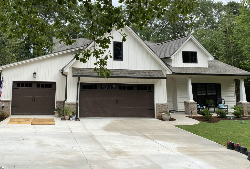 Palmetto Farms, Pelzer community