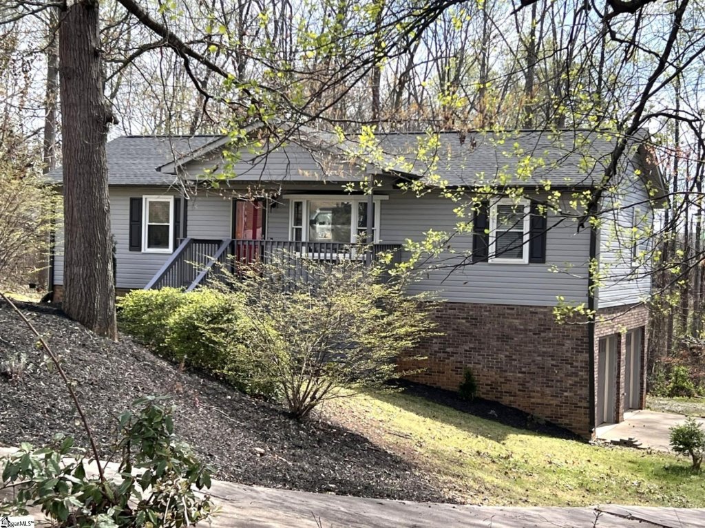 114 Mount Vernon Circle