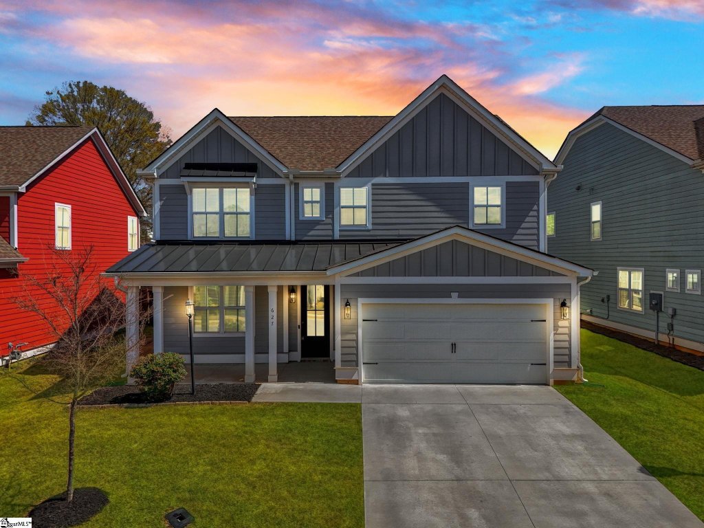 Saddlebrook Farm, Greer community