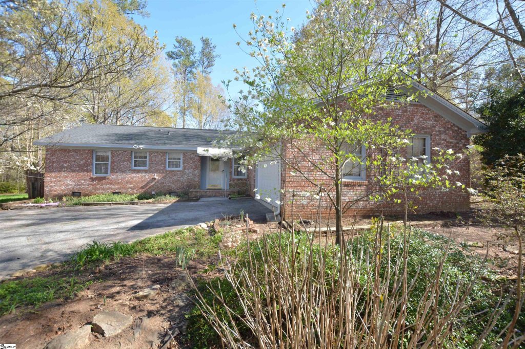 Powderhorn, Simpsonville community