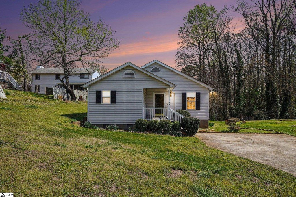 1106 Charter Oaks Drive